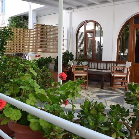 Pallada Rooms Tínos Esterno foto
