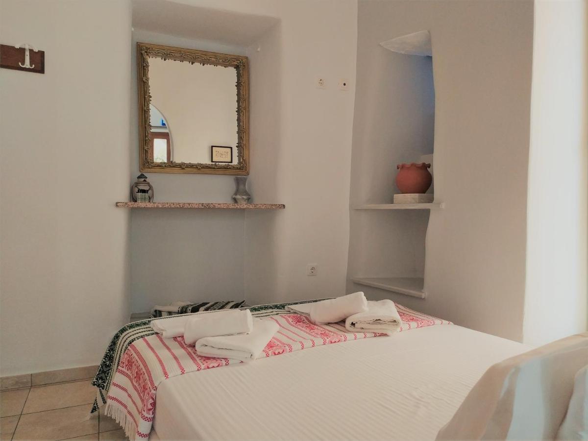 Pallada Rooms Tínos Esterno foto